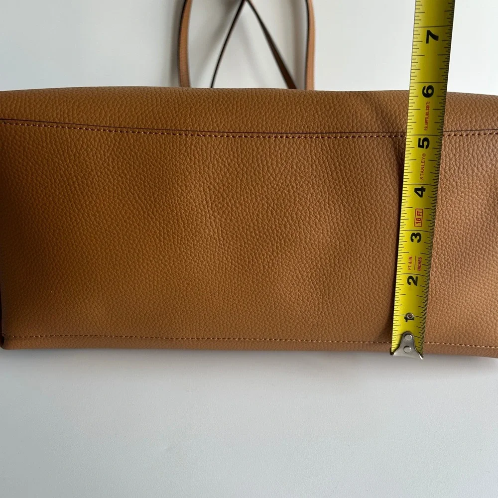 Coach Town Tote Light Saddle Pebbled Leather Shoulder Bag Good